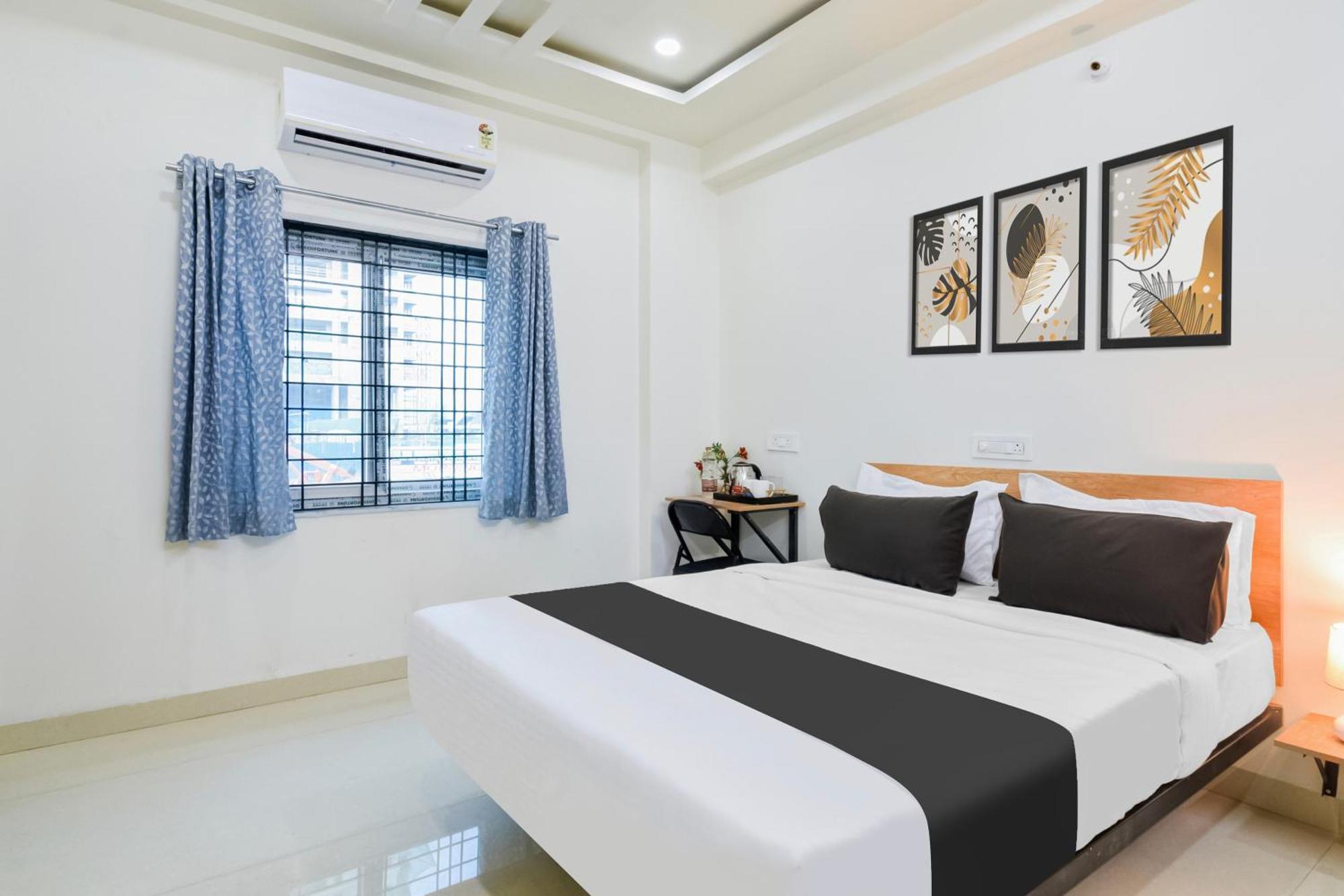 Super Townhouse Kokapet Formerly Aarian Tej Nilayam Gundipet Eksteriør bilde